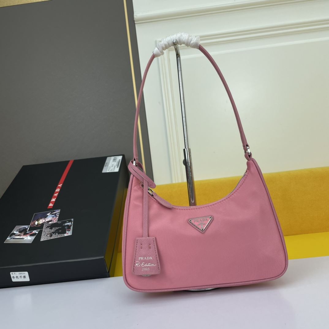 Pra*a top handle bags